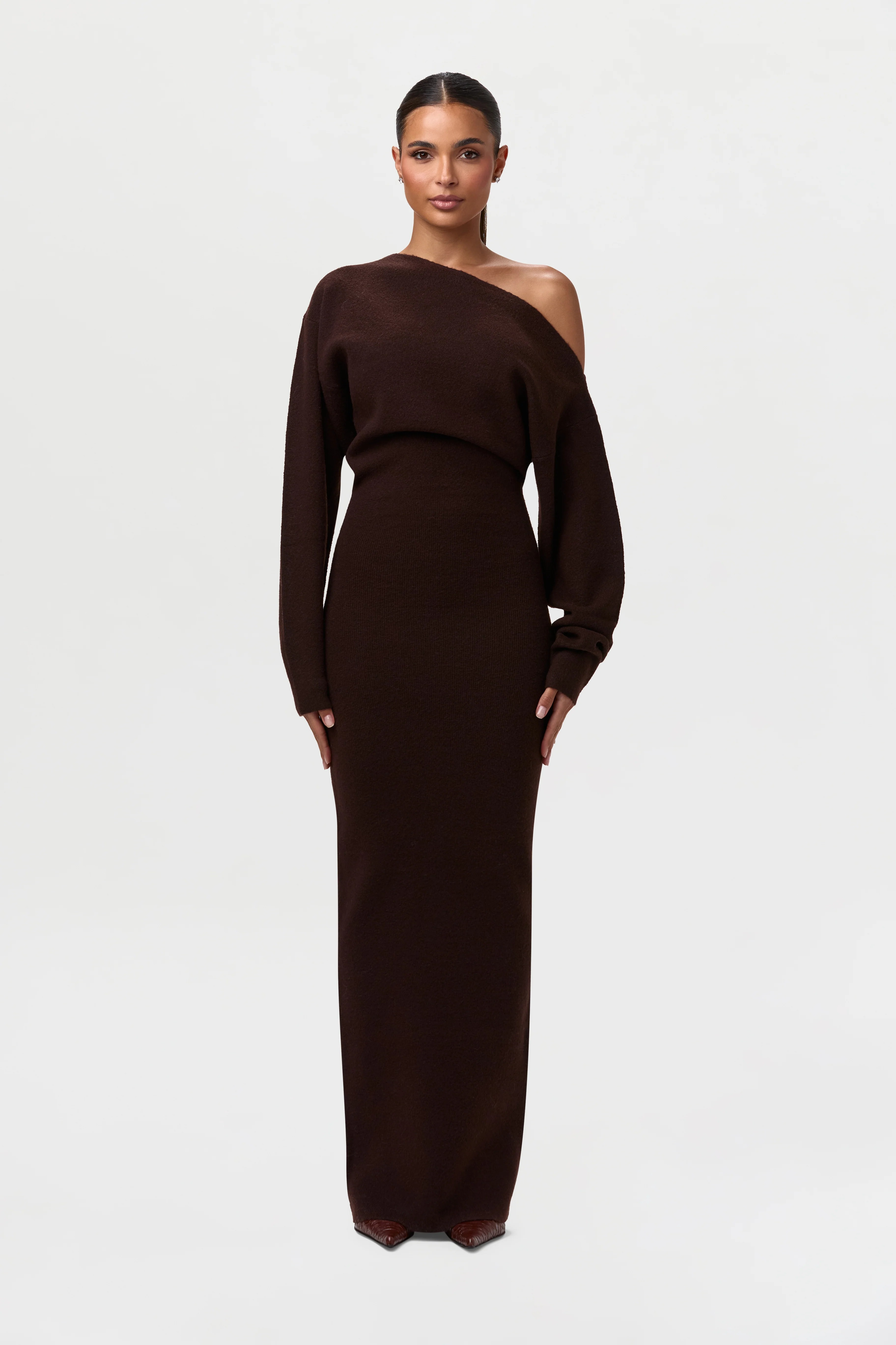 Off-shoulder knit maxi dress in Brown