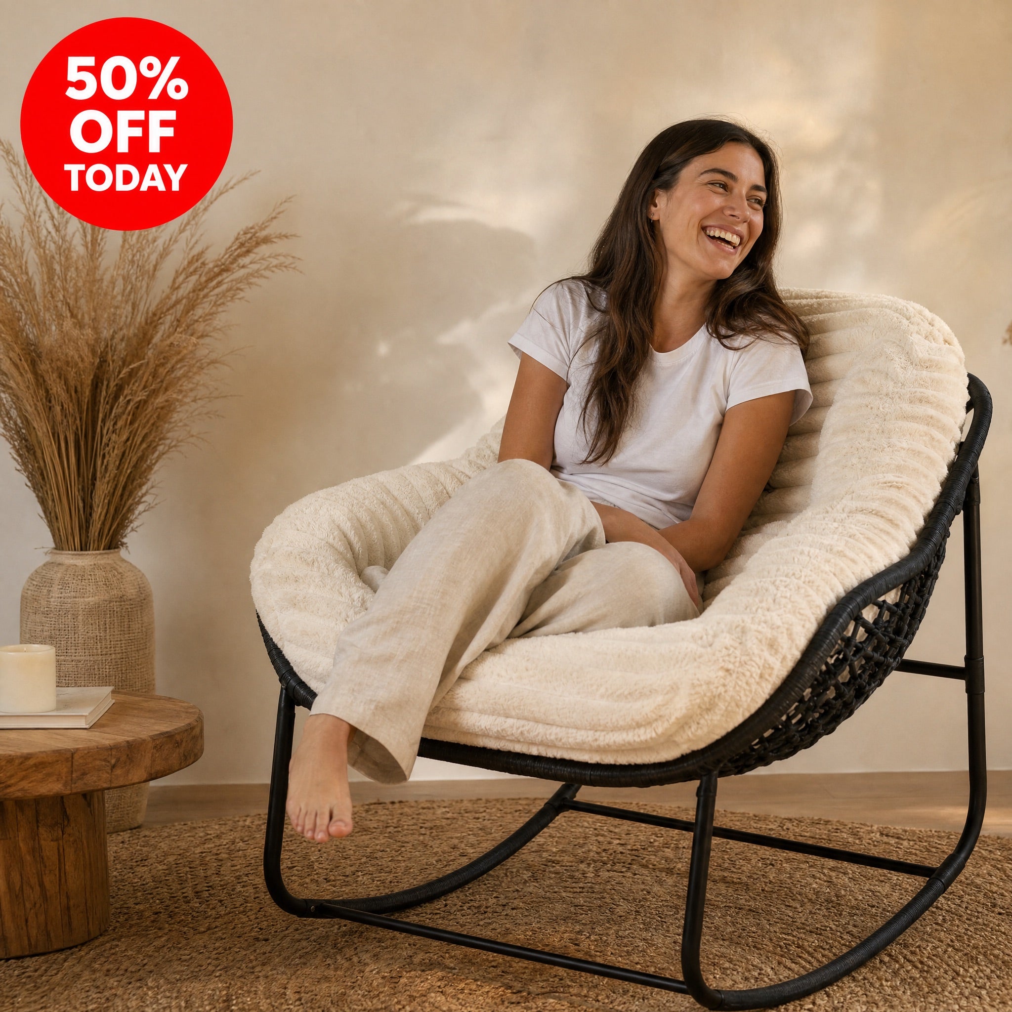 Lovee Indoor Chair