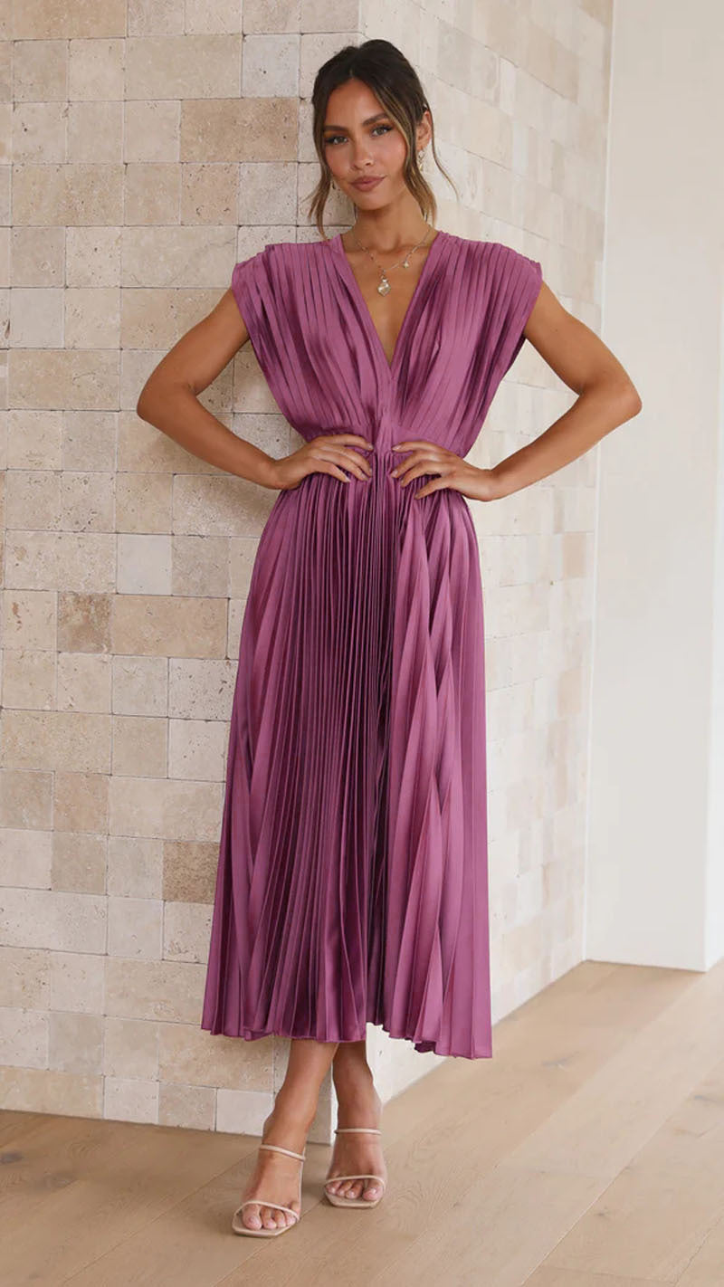Pleated V-Neck Maxi Dress for Summer Weddings