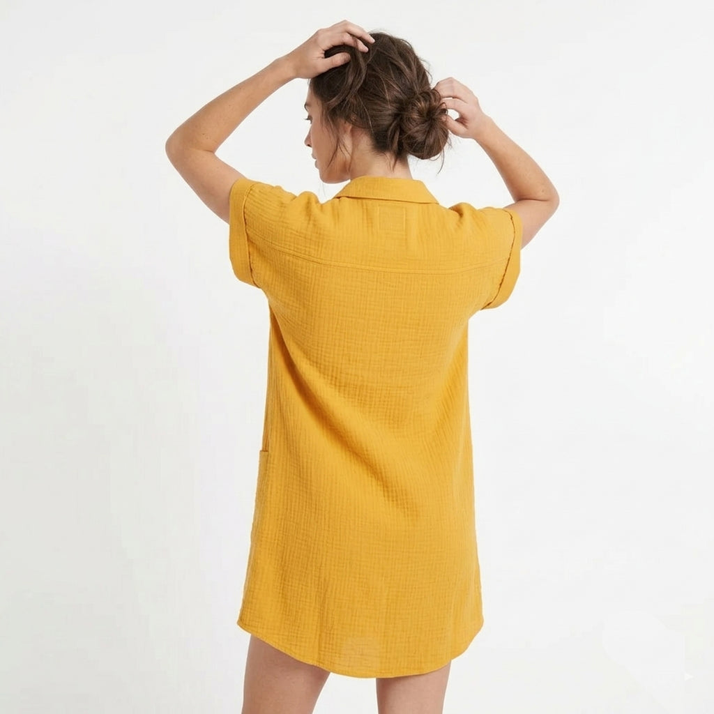 Veloire | T-shirt d'été à col en V et manches trois-quarts pour femmes