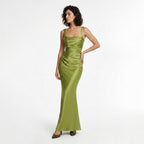 Robe maxi à fronces à décolleté carré pour invitées de mariage