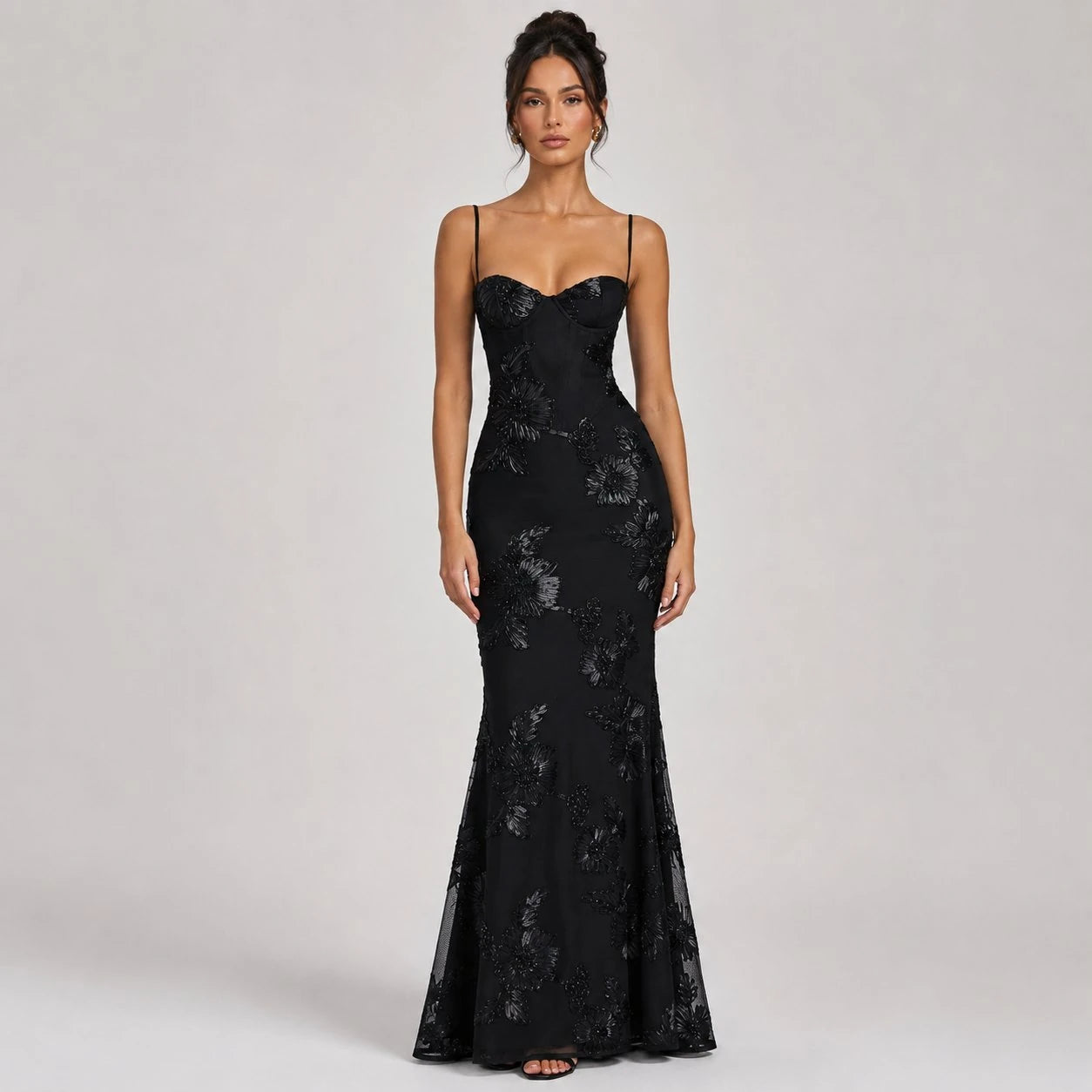 Elegant Floral Maxi Dress with Corset for Formal Evenings