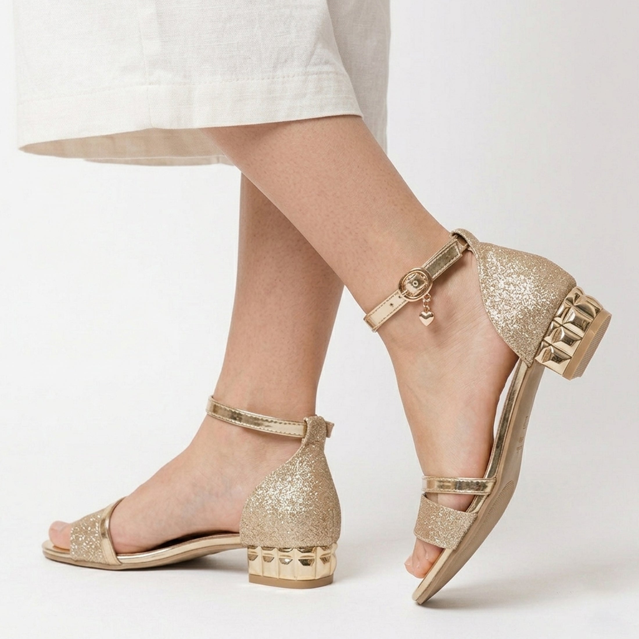 Veloire | Women's Leather Low Heel Buckle Sandals