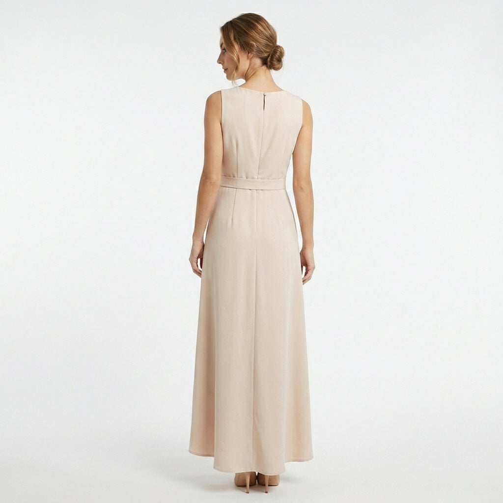 Veloire | Women’s Refined Midi Dress