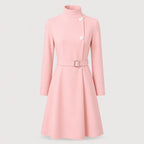 Robe mini élégante ceinturée à col montant et manches longues pour femmes