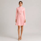 Robe mini élégante ceinturée à col montant et manches longues pour femmes