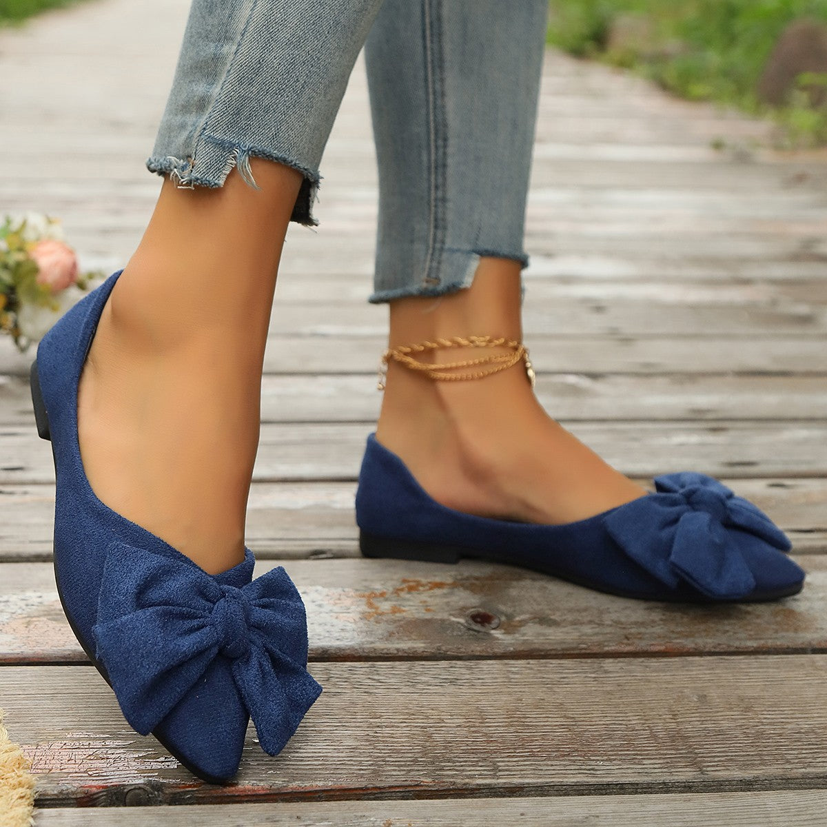 Navy bow detail ballet flats