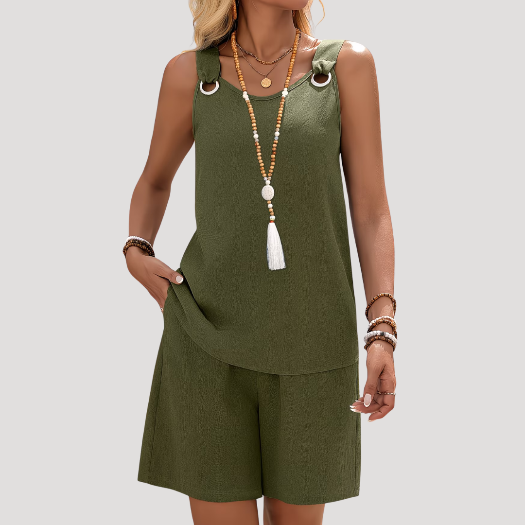 Ring-detail two-piece shorts set in green