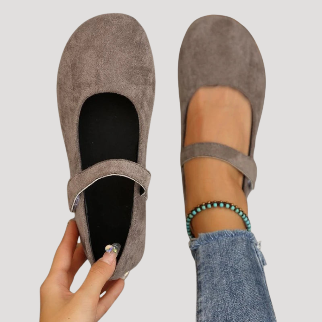 Classic Mary Jane ballet flats in brown