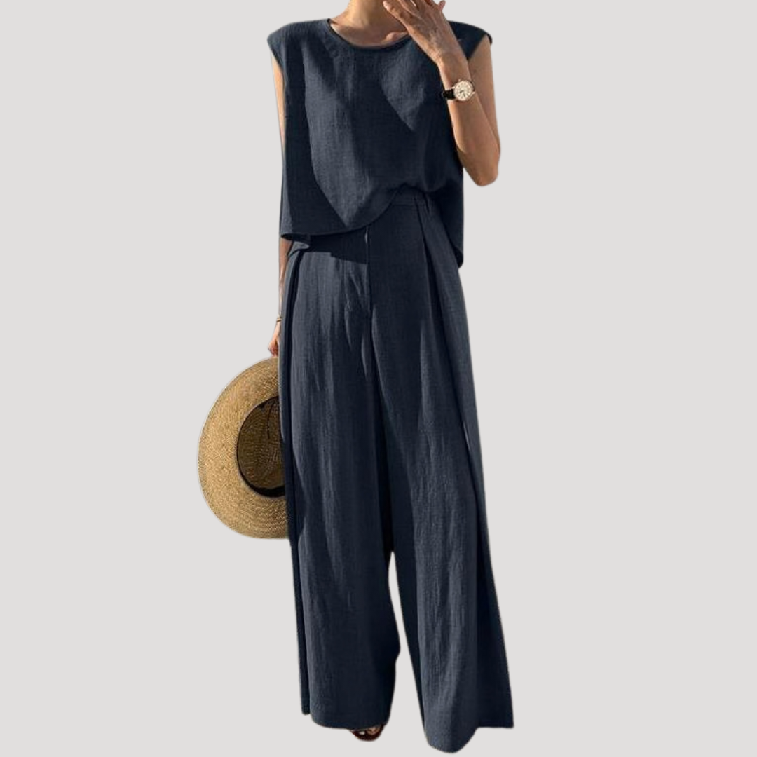 Sleeveless top and wide-leg pants set in dark blue