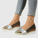 Orthopedic loafers sole detail