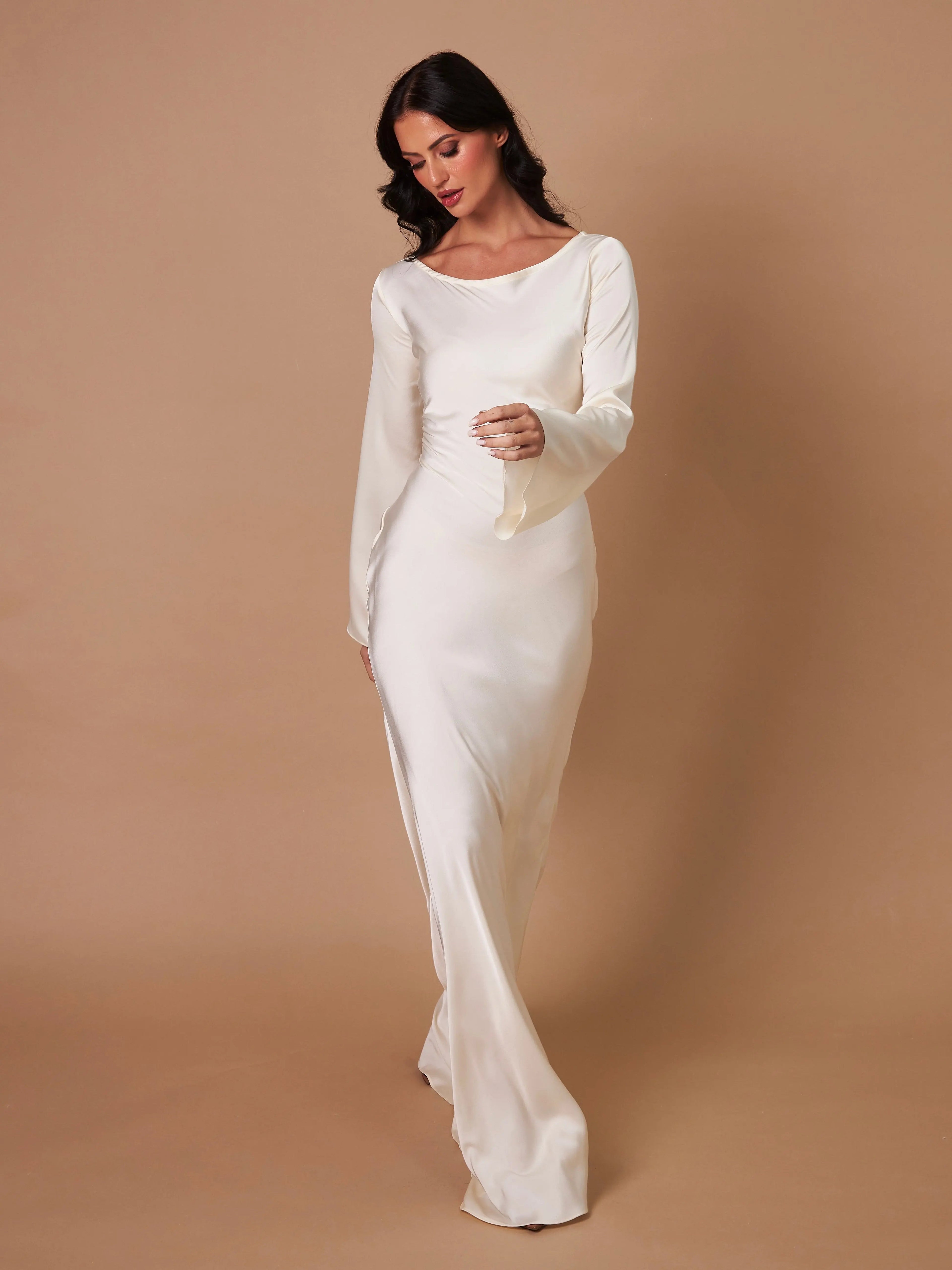 Long Sleeve Fitted Maxi Dress for Wedding Guests