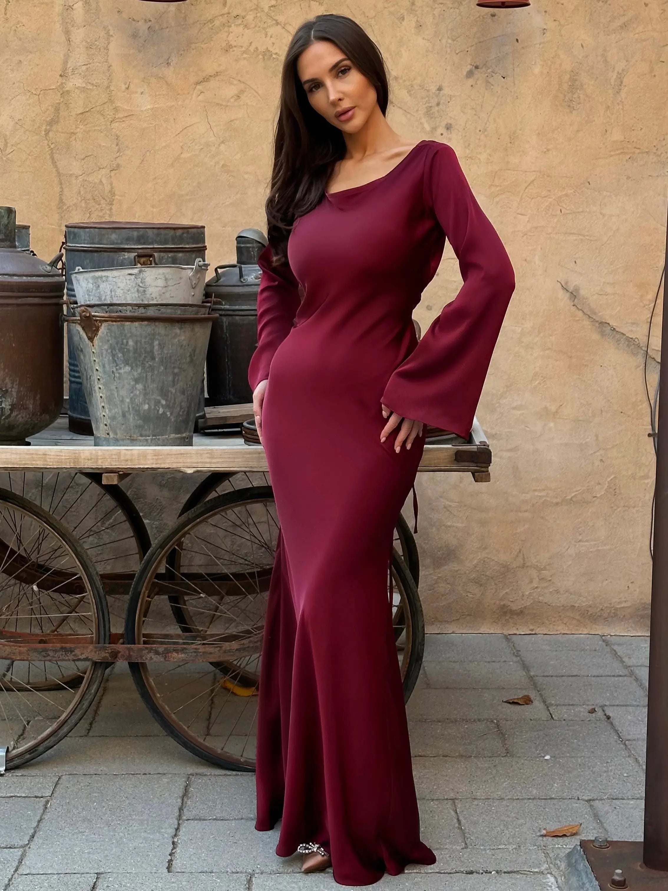 Long Sleeve Fitted Maxi Dress for Wedding Guests
