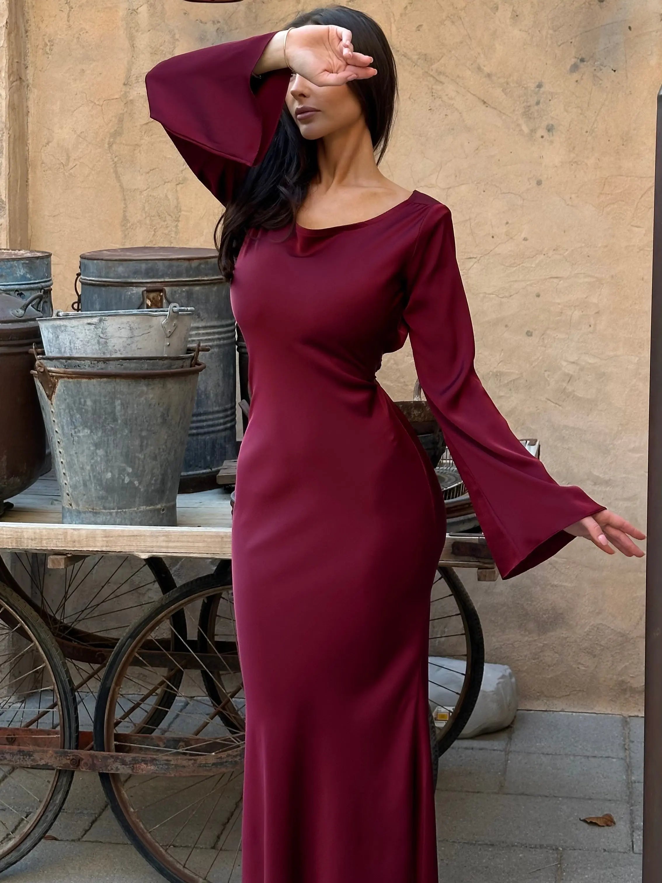 Long Sleeve Fitted Maxi Dress for Wedding Guests