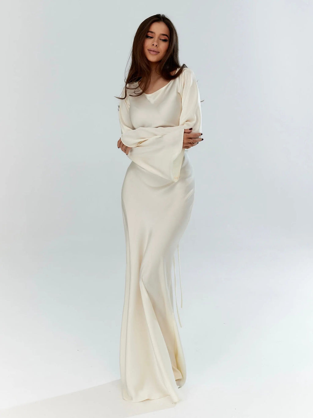 Long Sleeve Fitted Maxi Dress for Wedding Guests