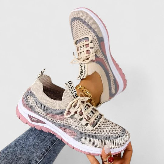 Orthopedic walking sneakers, sole view